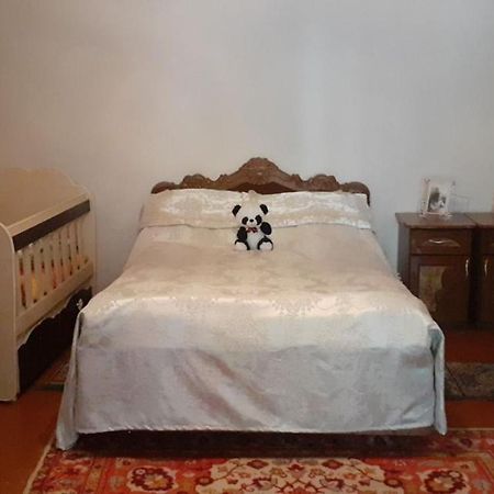 Guest House OTILIA Gyumri Extérieur photo